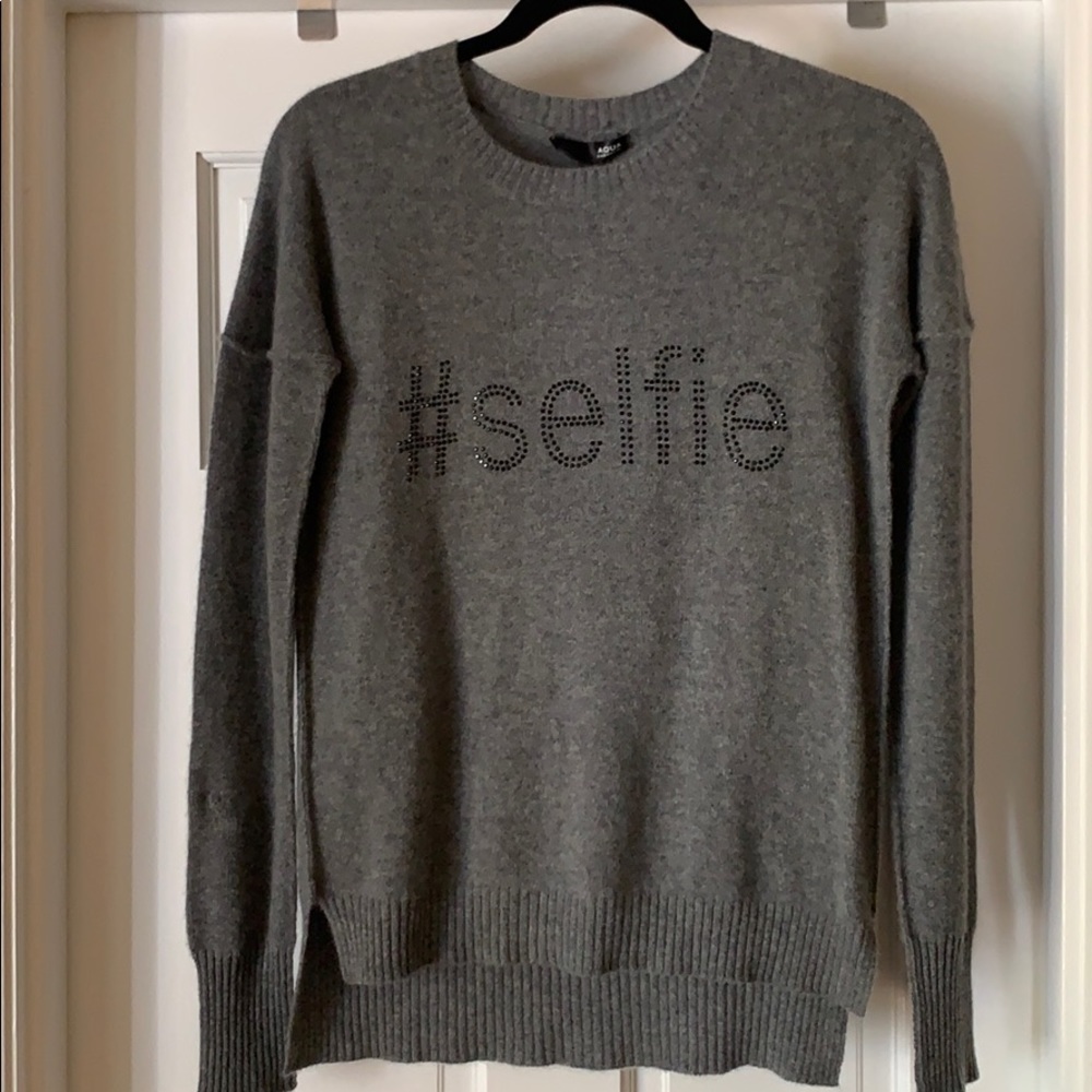 Aqua 100% cashmere sweater